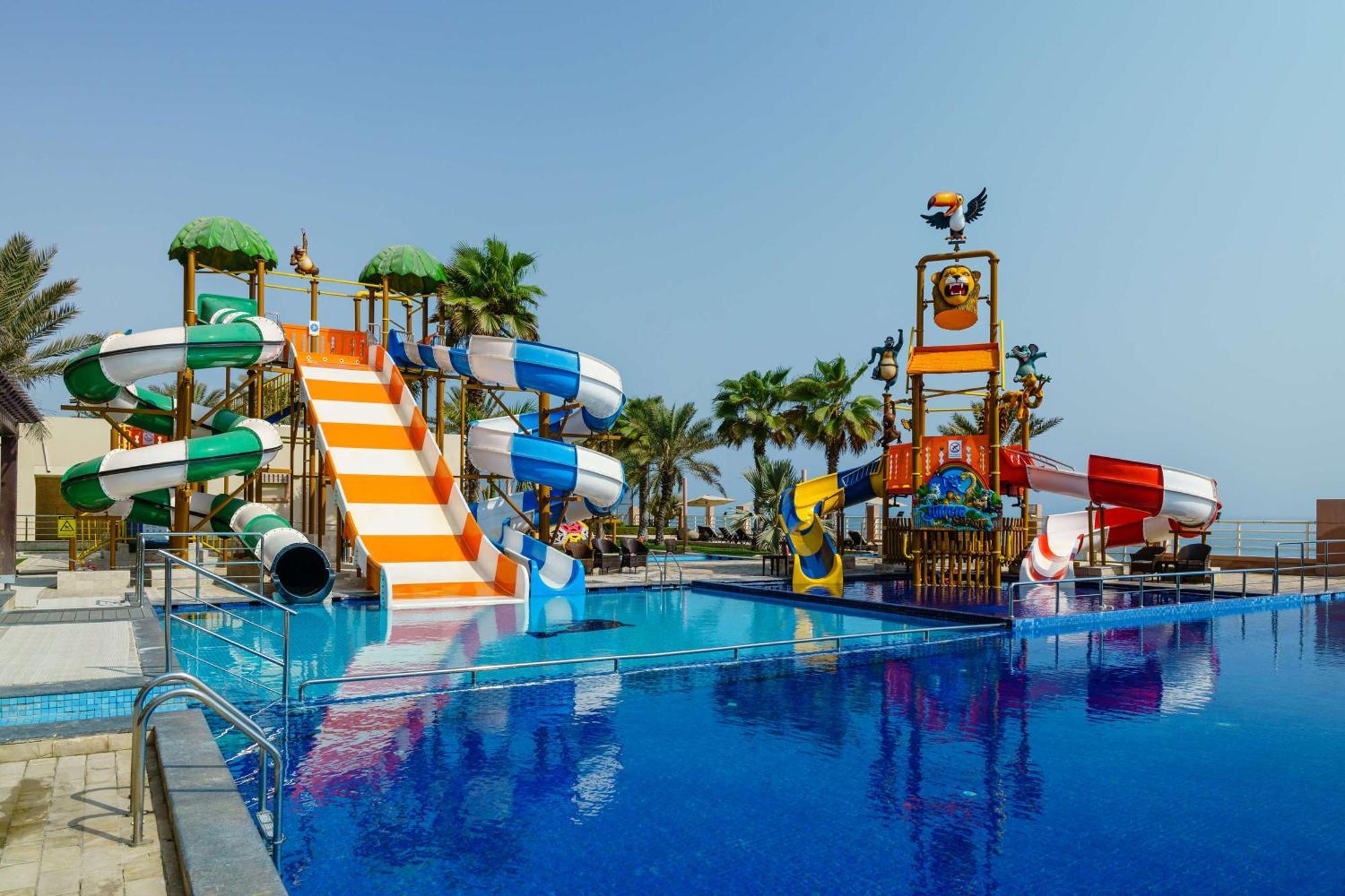Radisson Blu Hotel & Resort, Сухар Екстер'єр фото Water park in Egypt